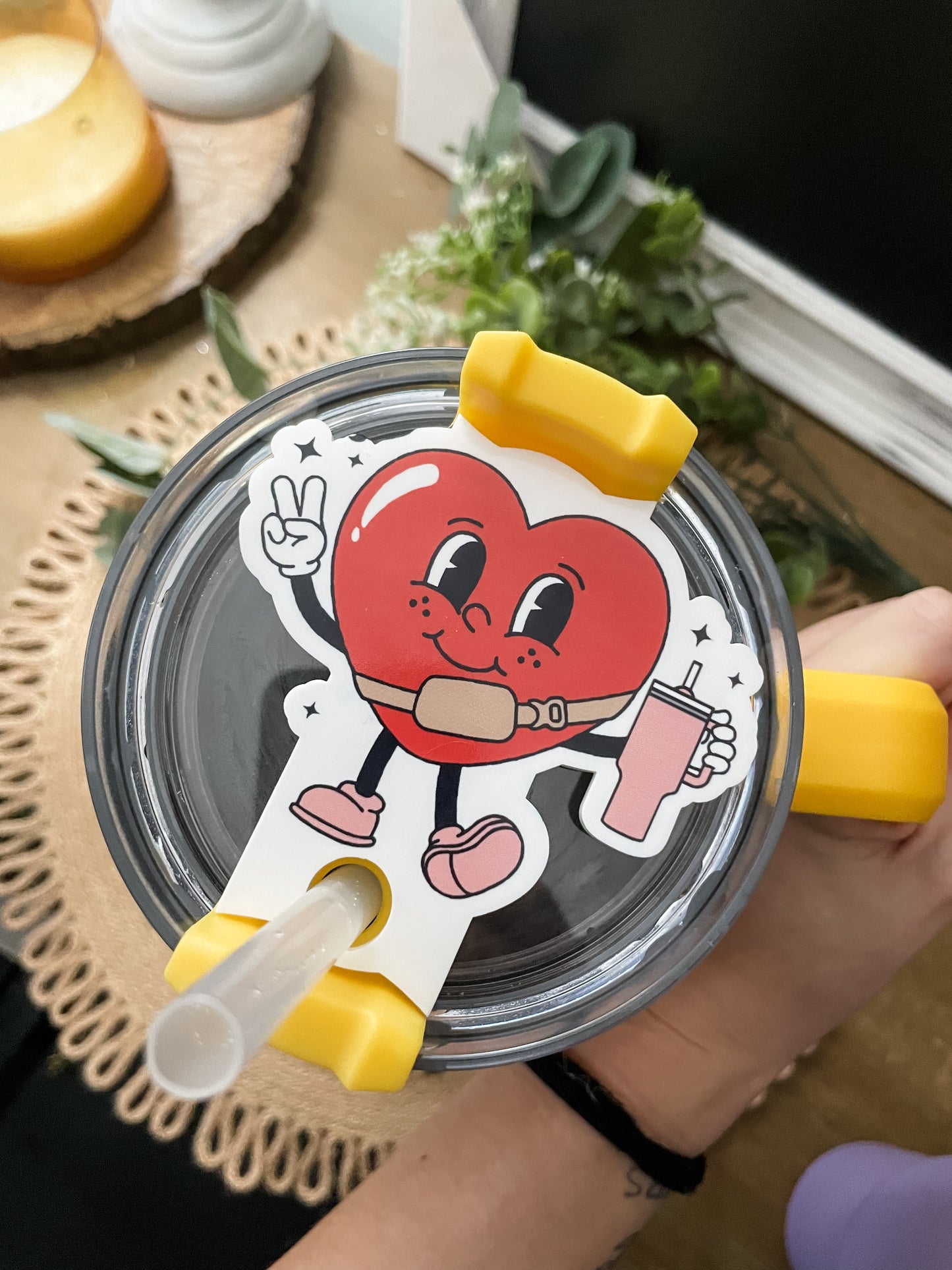 Basic Heart Cup Topper